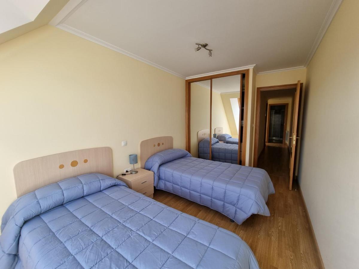 Duplex En 1ª Linea De Playa Lägenhet Foz Exteriör bild