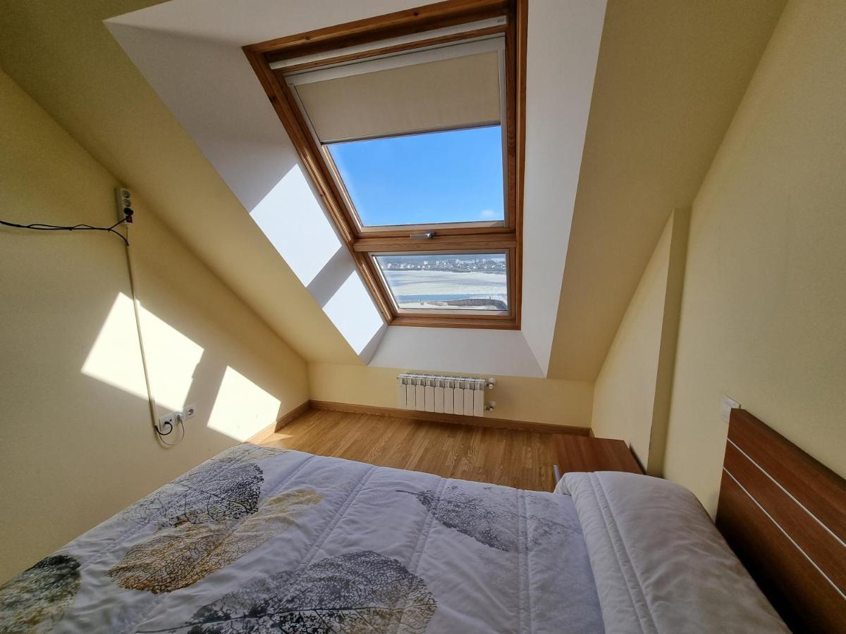 Duplex En 1ª Linea De Playa Lägenhet Foz Exteriör bild